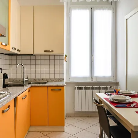 公寓 Guesthost - A Casa Di Eufemia - Migliarina Station