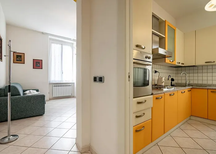 Guesthost - A Casa Di Eufemia - Migliarina Station