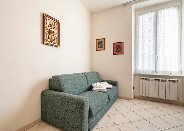 Guesthost - A Casa Di Eufemia - Migliarina Station 公寓 斯培西亚