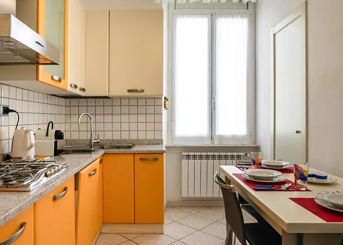 Apartment Guesthost - A Casa Di Eufemia - Migliarina Station